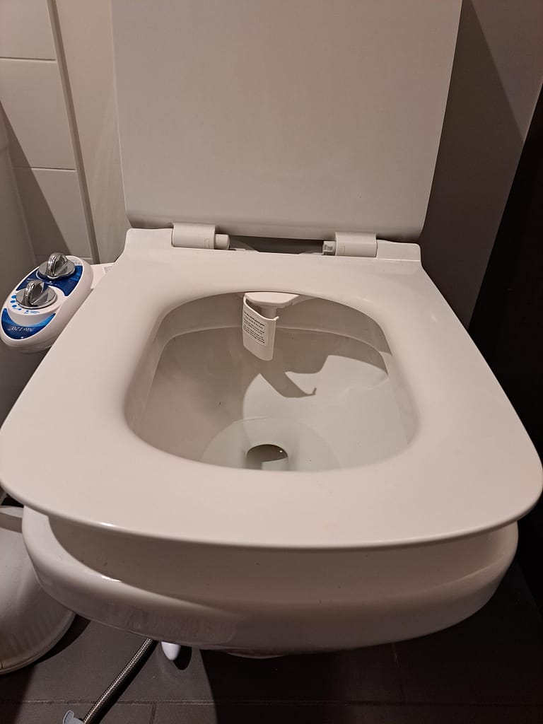 How to Find the Best Bidet Attachment on Reddit